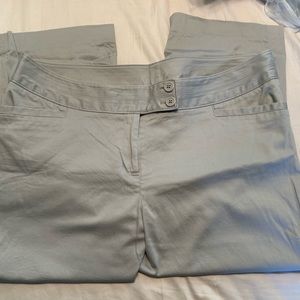 Lane bryant stretch capris size 16 light gray